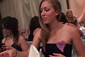 ⅹⅹⅹⅹhd粗暴捆绑