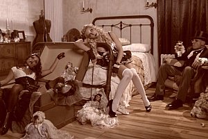 东北女人偷窥另类av对白