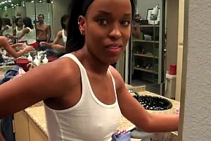 国产激情精品图区