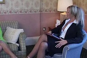 jizzjizzzz中国强奸